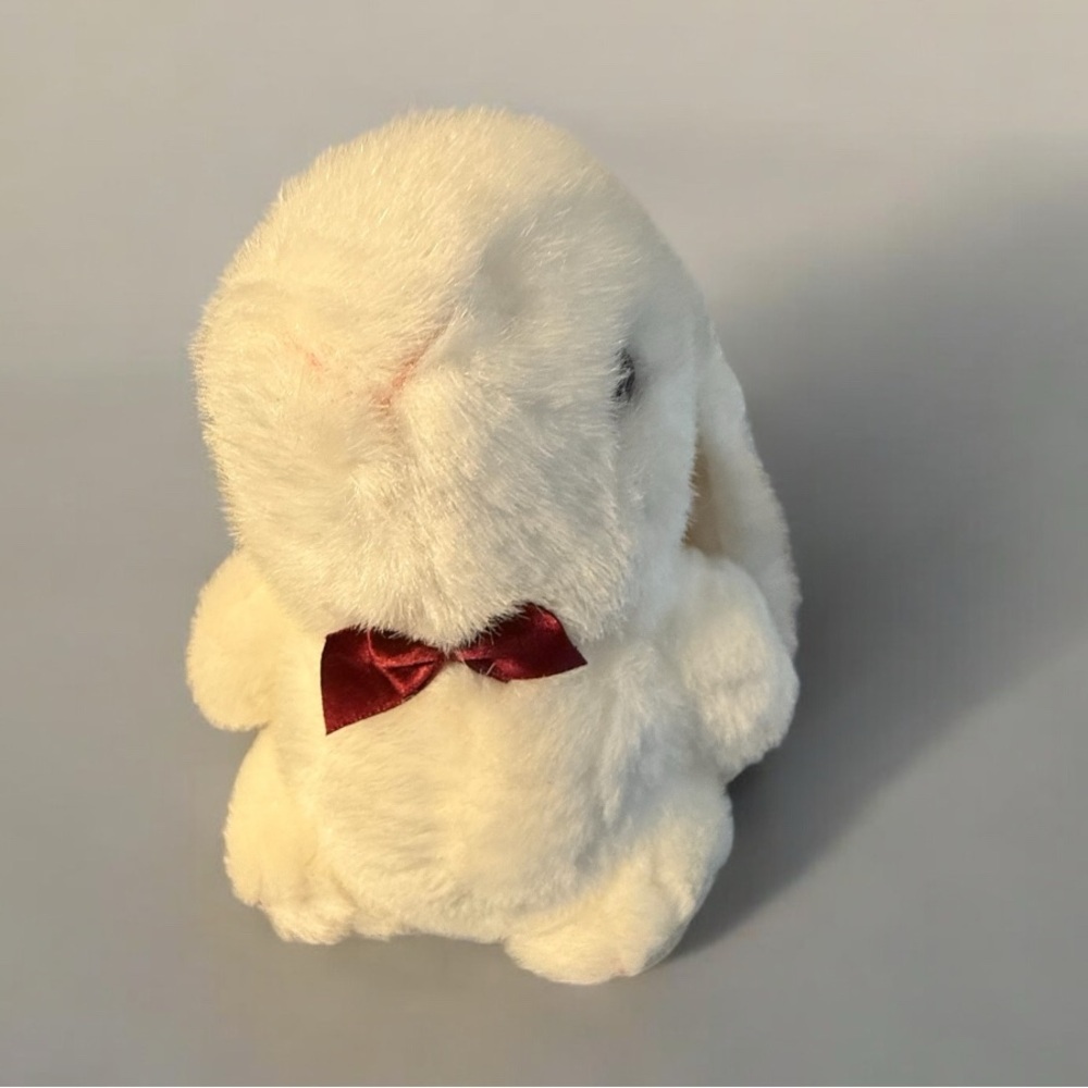 VTG 1986 Summit 6” White Bunny Rabbit Plush Stuffed Animal Easter Garnet Bow